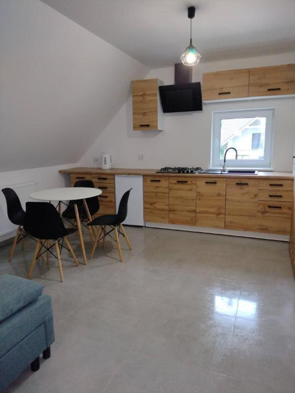Apartamenty - Domek Bobrowe Zacisze 3 Яновице-Вельке Экстерьер фото
