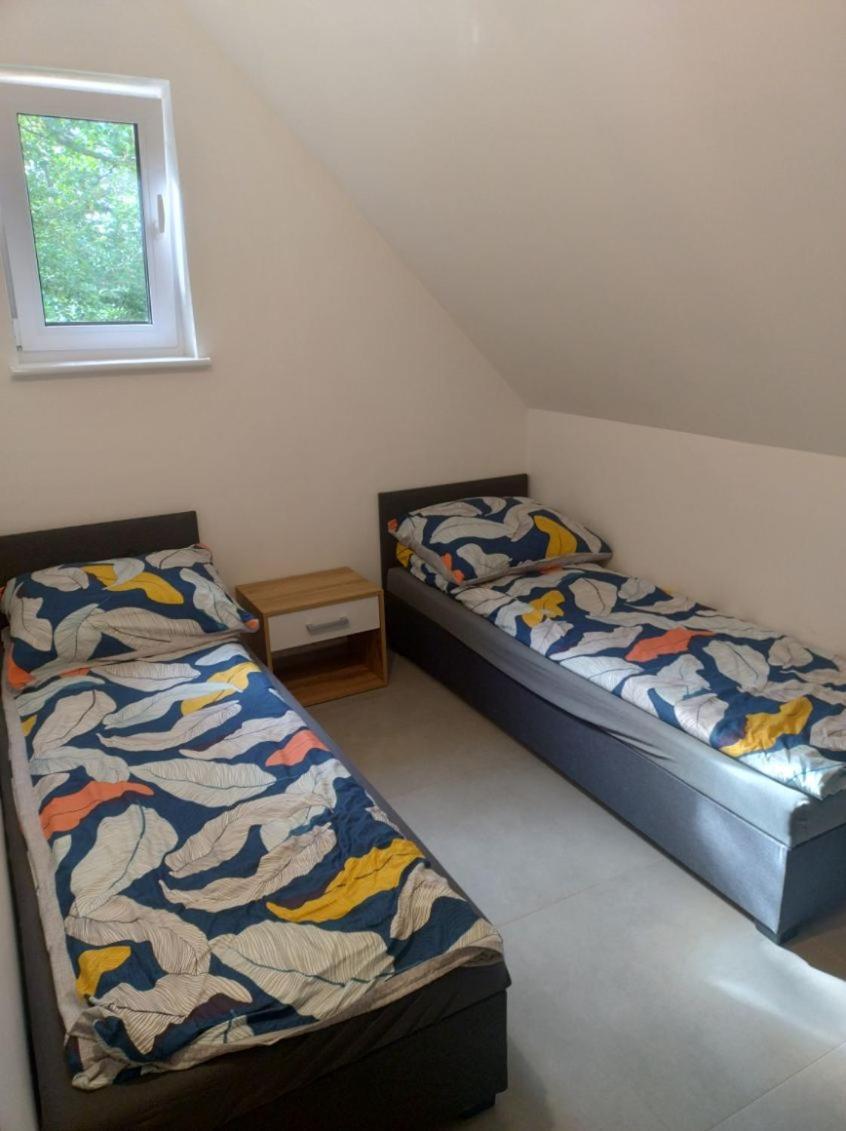 Apartamenty - Domek Bobrowe Zacisze 3 Яновице-Вельке Экстерьер фото