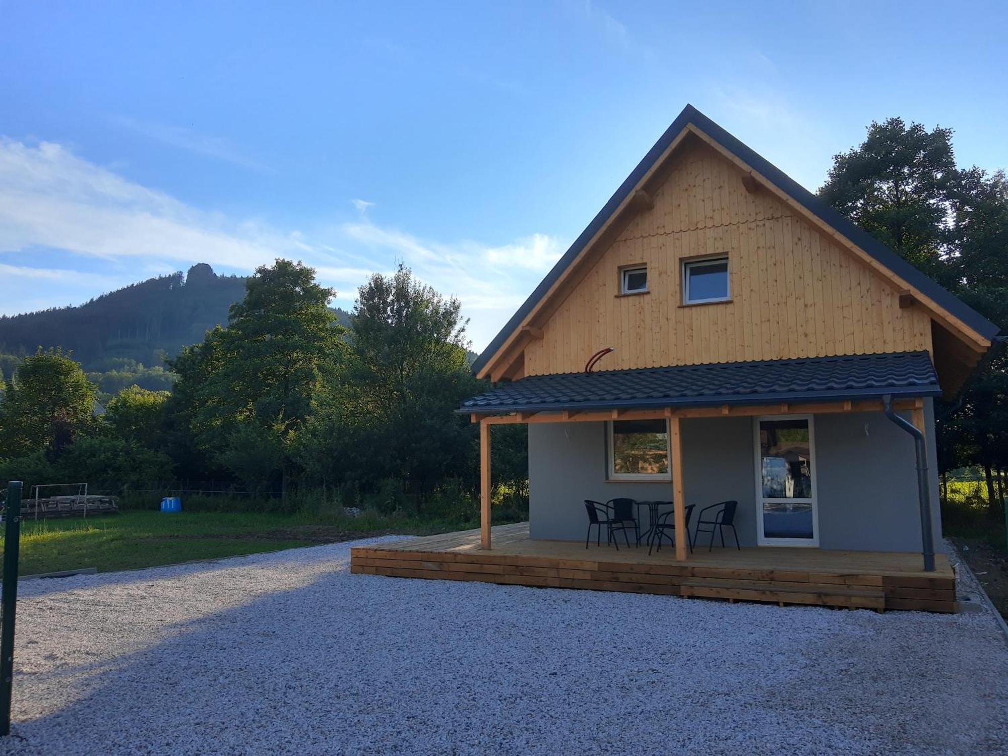 Apartamenty - Domek Bobrowe Zacisze 3 Яновице-Вельке Экстерьер фото