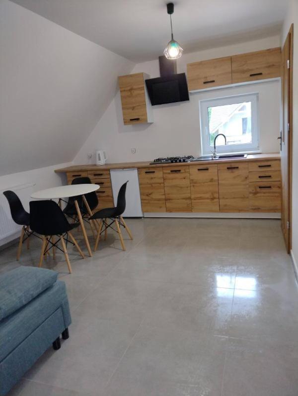 Apartamenty - Domek Bobrowe Zacisze 3 Яновице-Вельке Экстерьер фото